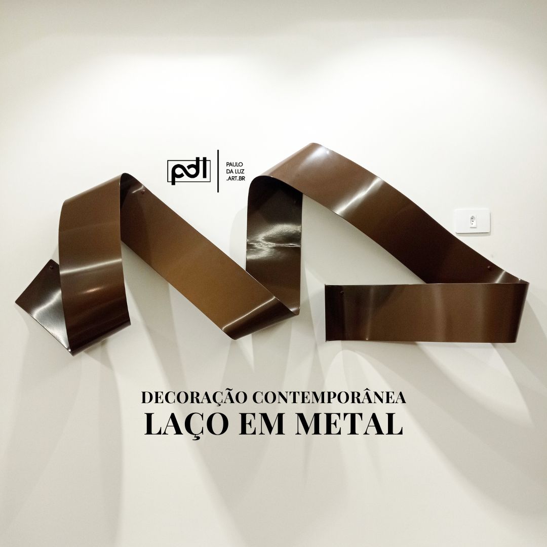 decoração contemporânea laço em metal